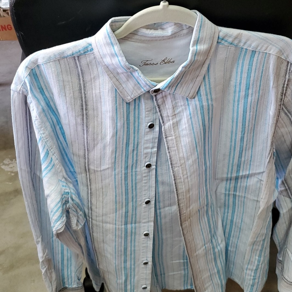 Men's dress shirt